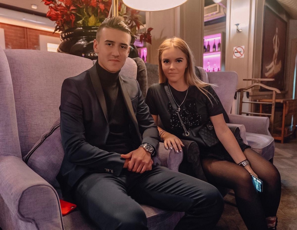 02 L7IMcHthAE8.jpg 02 L7IMcHthAE8.jpg